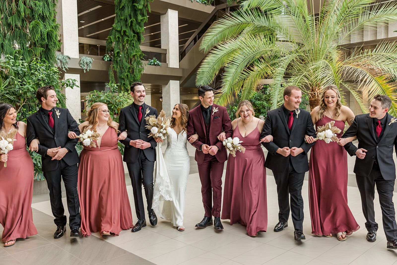 Wedding Party and Bride and Groom photos at the Mackenzie Art Gallery  in Regina, Sask