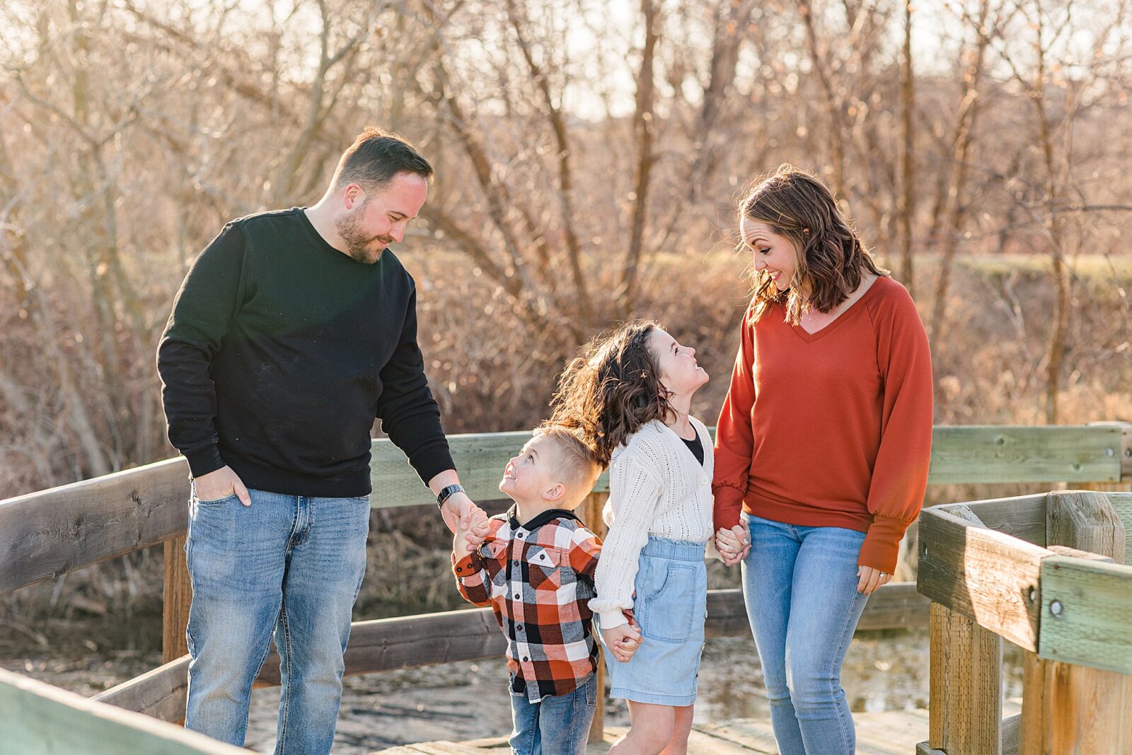 Moose Jaw Spring Family session on boardwalk